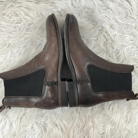 FRYE MELISSA CHELSEA Pull Up Leather Boots Size 7.5 - Picture 6 of 11